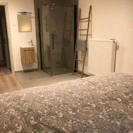 The 77 Work Or New * Houthem